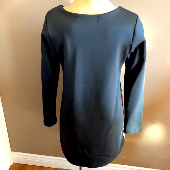 Brand New Catwalk Dress - Picture 3 of 3